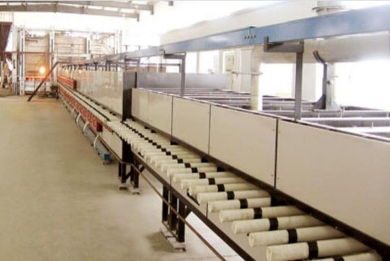 Forno per vetro industriale refrattari resistenti ad alte temperature per una facile manutenzione e un design durevole nell'industria del vetro