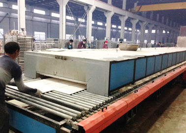 Linea di produzione di vetro di vetro industriale del mosaico della fornace 1000℃ della colata calda