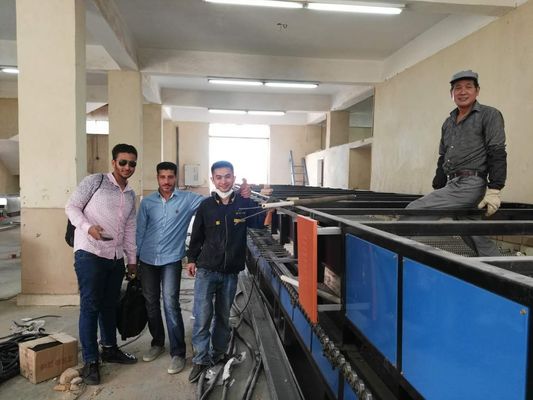 Forno a tunnel industriale a circolazione d'aria caldo elettrico con la temperatura stabile ed accurata
